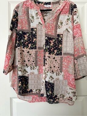Westport Pink and Black Floral Patchwork Button-Front Tunic